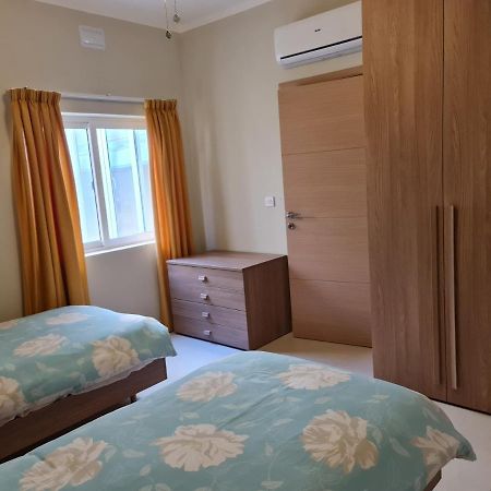 Apartamento Sea Breeze Zebbug  Exterior foto